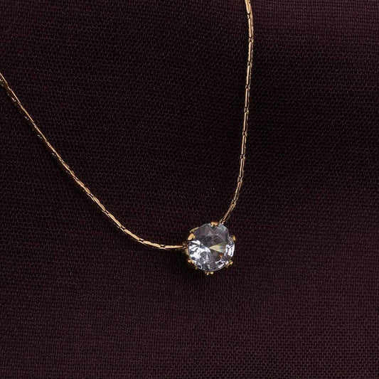 Blending Round Diamond Necklace For Women