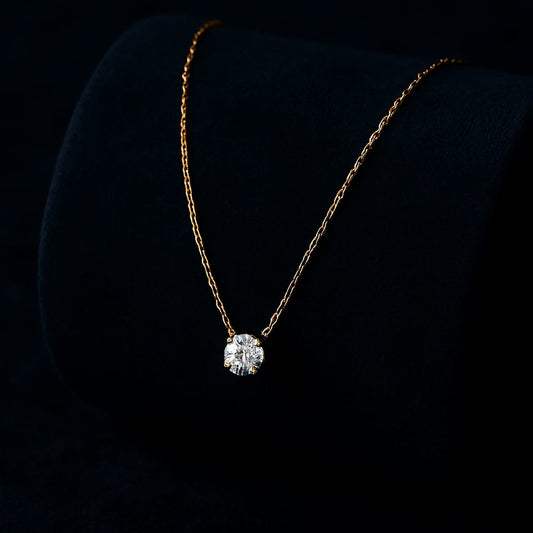 Blending Round Diamond Necklace For Women